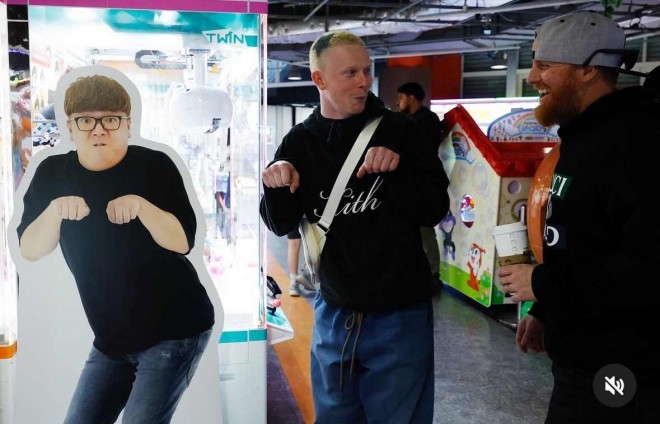 Cubs Players Enjoy Japanese Arcade